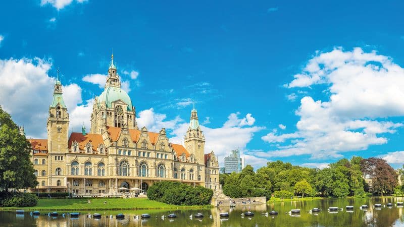 From Hanover to Cologne, a Cruise Combining Deep Tradition and Industrial Innovation (port-to-port cruise)