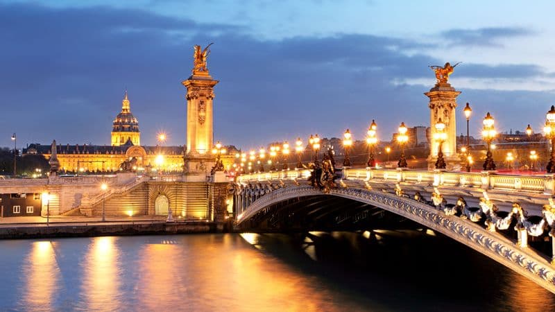 The Seine Valley (port-to-port cruise)