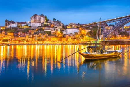 Family Club - From Portugal to Spain: Porto, the Douro Valley (Portugal) and Salamanca (Spain) (port-to-port cruise)