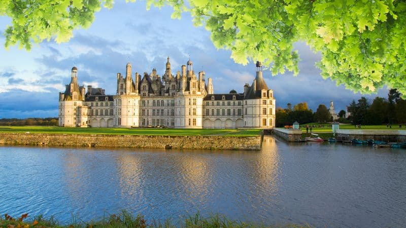 From the Châteaux of Chambord and Chenonceau to the Loire Valley