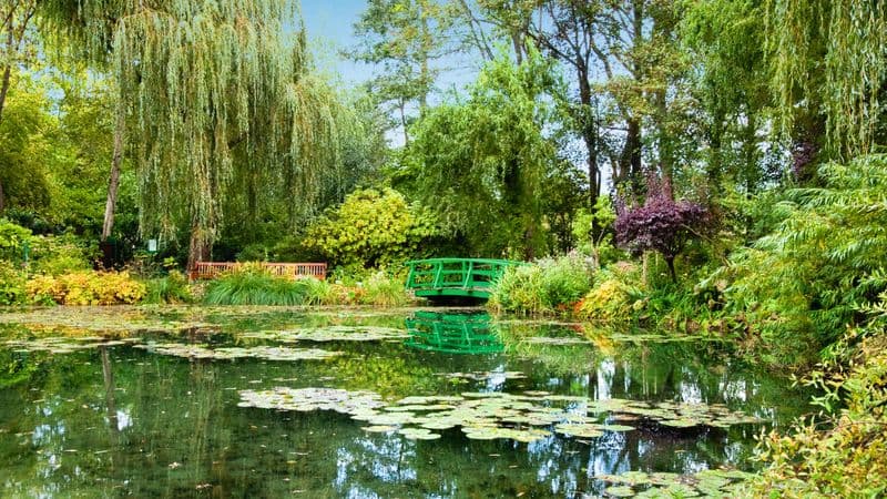 Authentic Normandy: Charming Villages, Traditional Food, and Classic Sites (port-to-port cruise)