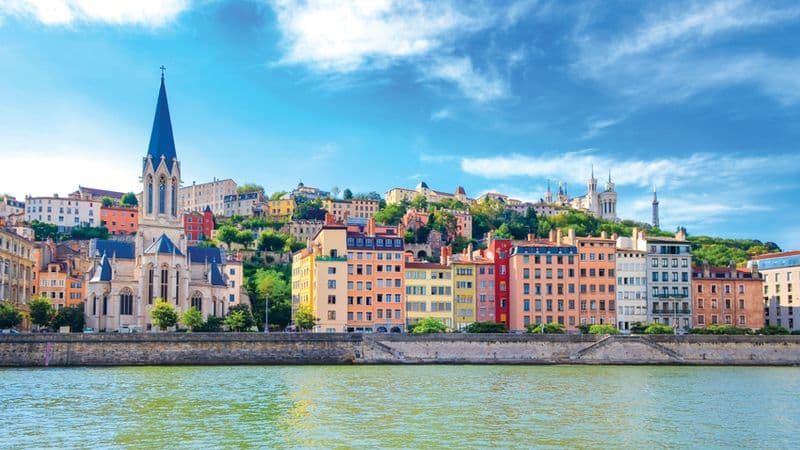 Oenological cruise: Discover the fabulous world of vines and wine (port-to-port cruise)