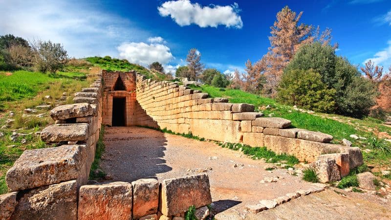 Mediterranean Wonders from Malta to Ancient Greece (port-to-port cruise)
