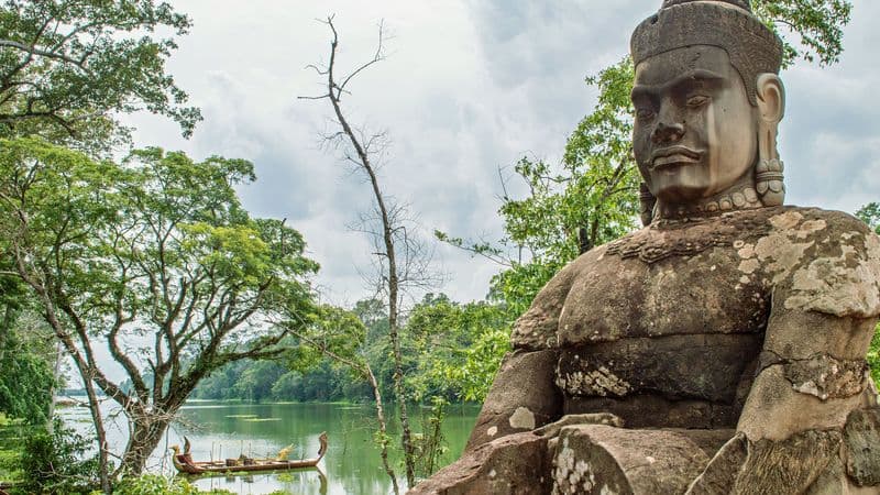 From the Mekong Delta to the Angkor Temples (port-to-port cruise)