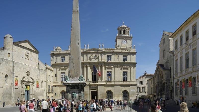 Charming Provence : a barge cruise in Southern France (port-to-port cruise)