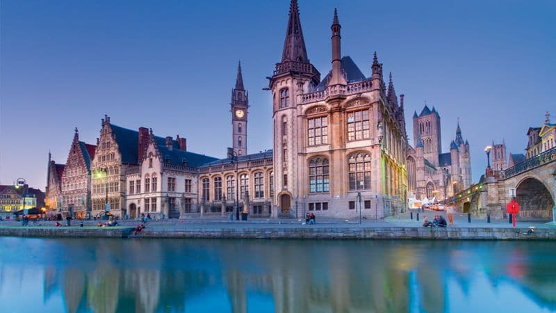 An Enchanting Christmas Getaway between Ghent and Bruges (port-to-port cruise)