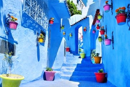 From Morocco's Imperial Cities to the Andalusian Flatlands, from Arrecife to Malaga. Magnificent Mudéjar Art (port-to-port package)