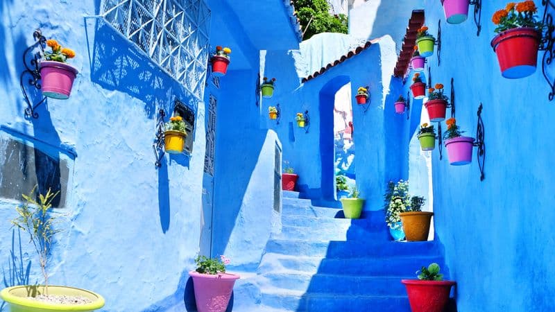 From Morocco's Imperial Cities to the Andalusian Flatlands, from Arrecife to Malaga. Magnificent Mudéjar Art (port-to-port package)