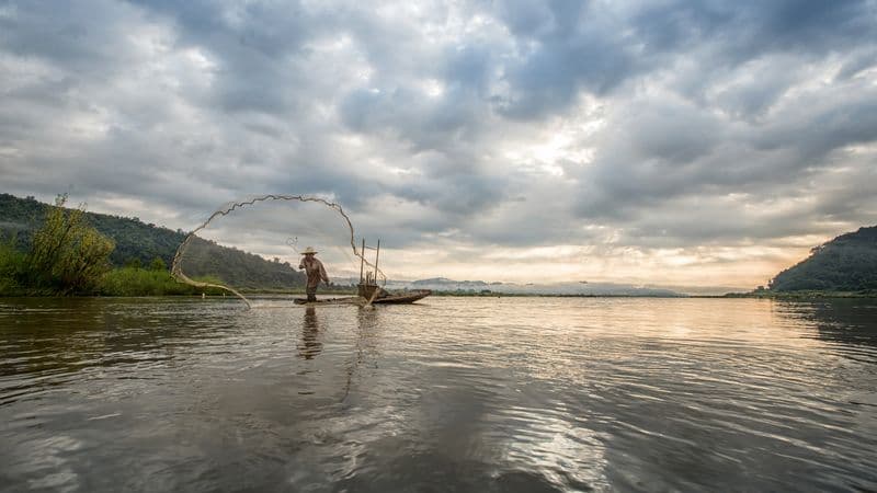 From the Angkor Temples to the Mekong Delta & Hanoi and Halong Bay (port-to-port cruise)