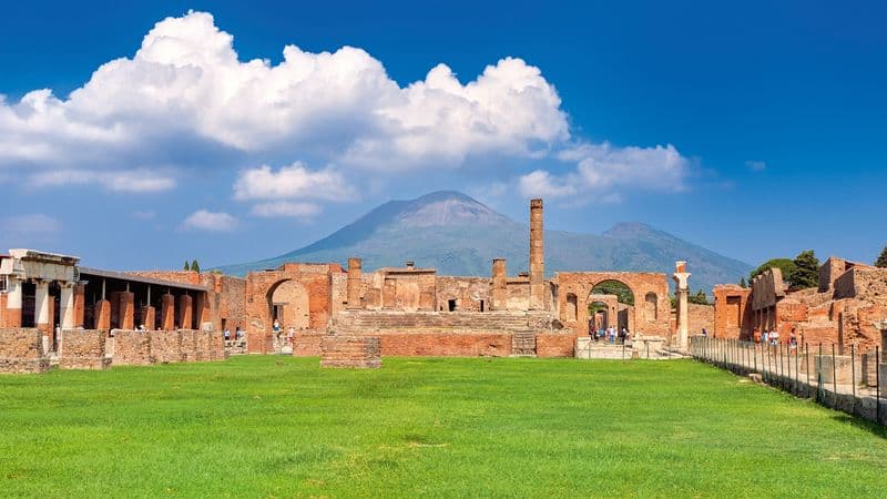 The Best Spots in Sicily and Southern Italy (port-to-port cruise)