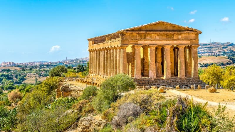 The Best Spots in Sicily and Southern Italy (port-to-port cruise)