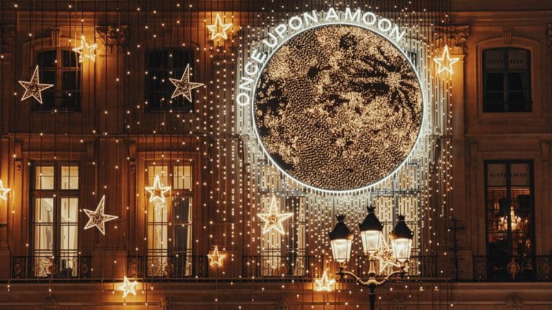 Stunning Window Displays and Christmas Markets in Paris  (port-to-port cruise)
