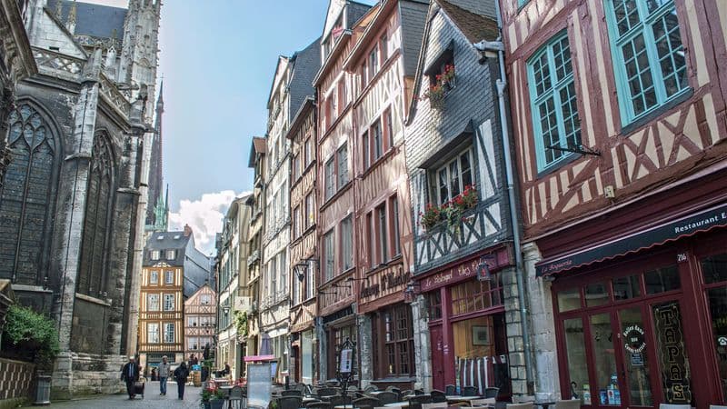 Christmas in the Seine Valley (port-to-port cruise)