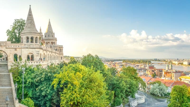 Trans-European cruise from Strasbourg to Budapest (port-to-port cruise)