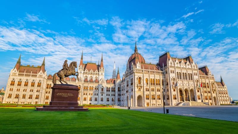 Trans-European cruise from France to the Iron Gates, 3 rivers, the Rhine, the Main and the Danube (port-to-port cruise)