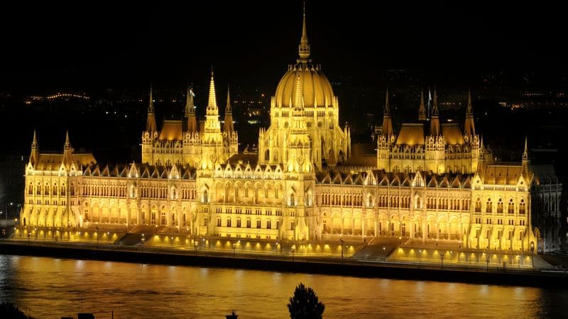Trans-European cruise from Strasbourg to Budapest (port-to-port cruise)