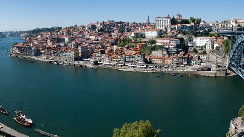 Lisbon, Porto and the Douro valley (Portugal) and Salamanca (Spain) (port-to-port cruise)