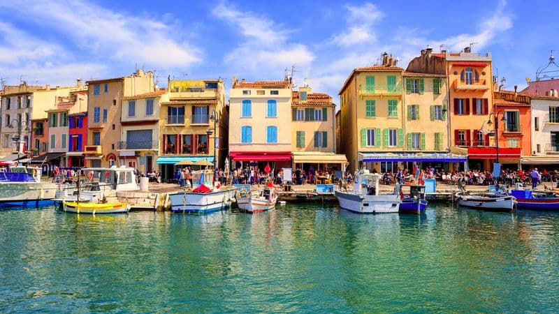 Oenological cruise: Discover the fabulous world of vines and wine (port-to-port cruise)
