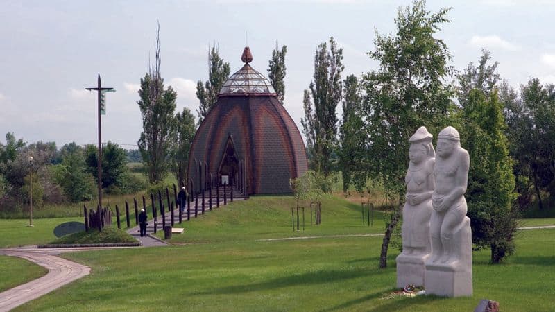 From the Danube to the Tisza, through the Real Hungary (port-to-port cruise)
