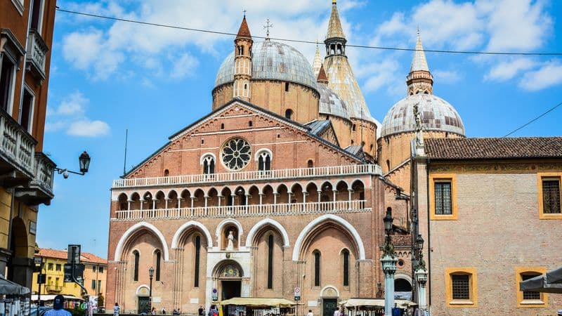 Venice at your pace (port-to-port package)