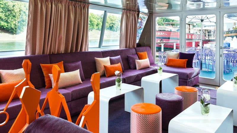 Prestigious Paris & and the Canal Saint-Martin (port-to-port cruise)