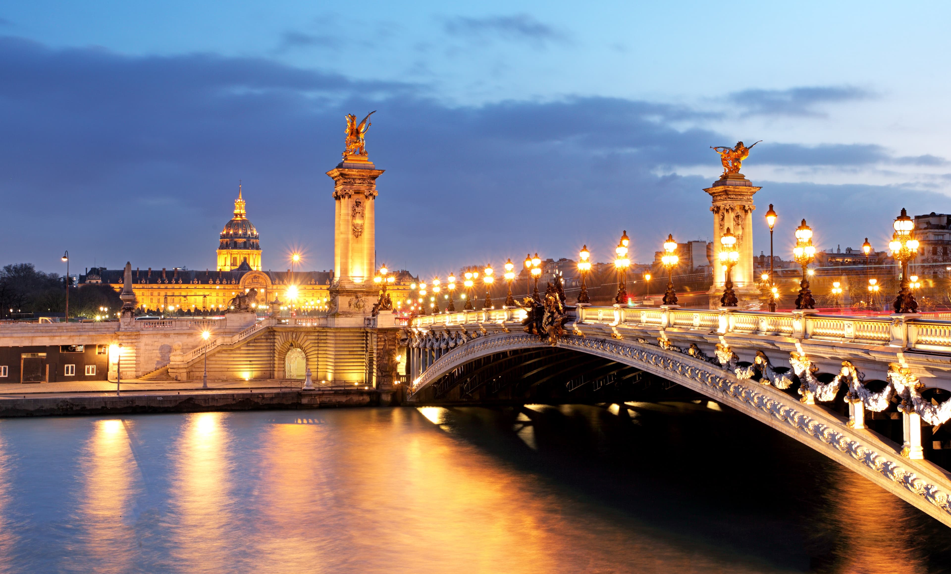 THE HISTORY OF FRANCE FROM PARIS TO NORMANDY Between heritage, landscapes, and Impressionist nuances (port-to-port cruise)