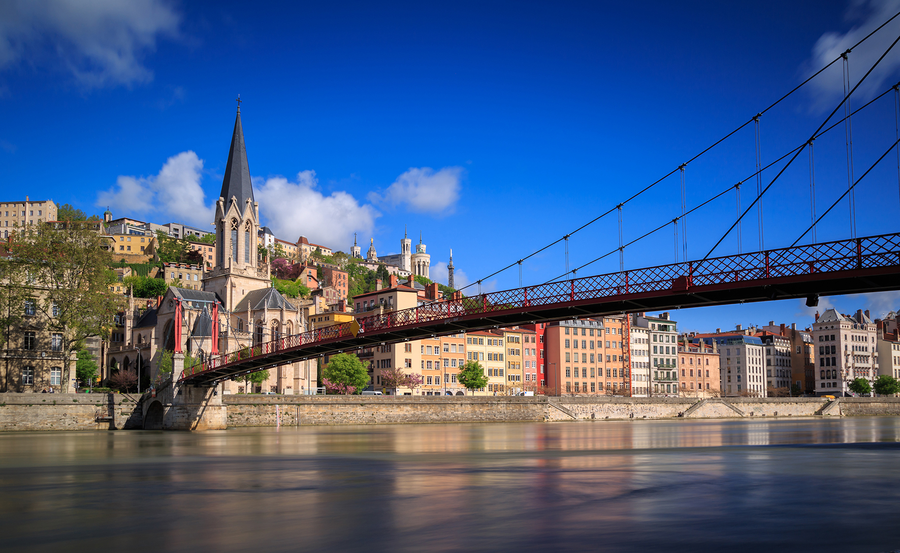 Art and History along the Rhône (port-to-port cruise)