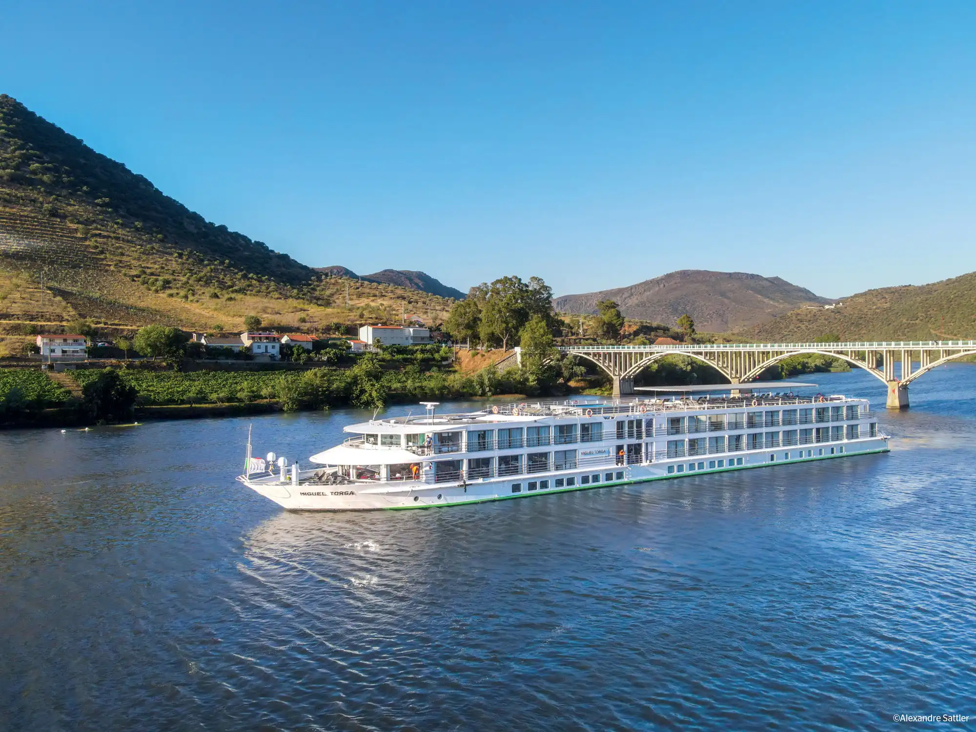 346042949_1295898257675029_1770673056482528374_n