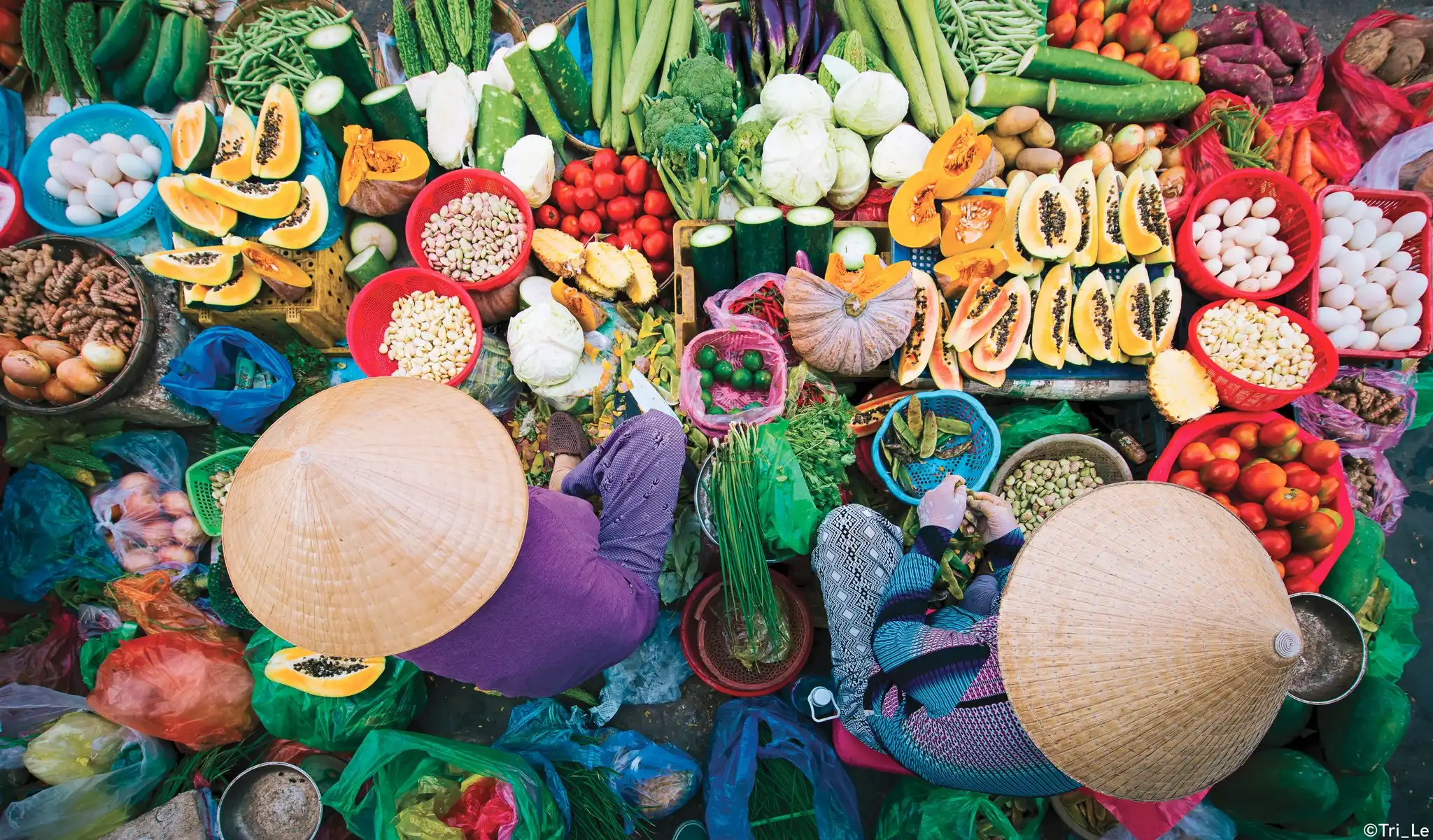 Floating market by Tri_Le