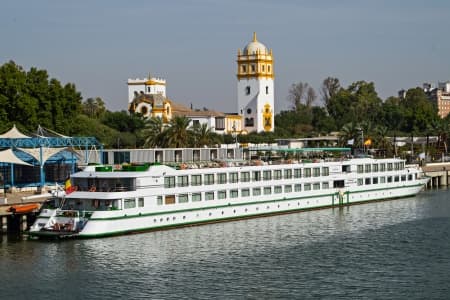 Andalusian Christmas (port-to-port cruise)