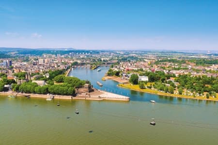 The romantic Rhine Valley and the rock of the Lorelei (port-to-port cruise)