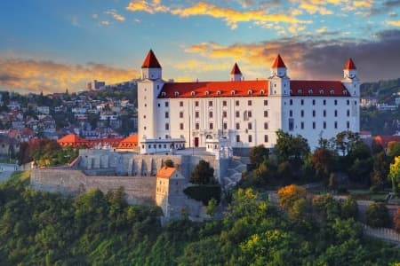 The pearls of the Danube (port-to-port cruise)