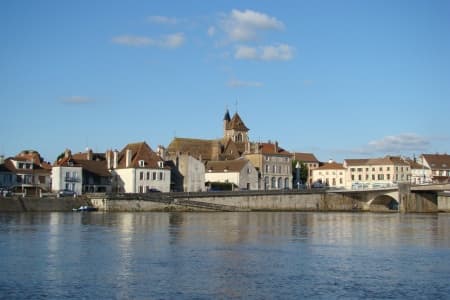 Meandering Along the Burgundy, Saône and Centre Canal (port-to-port cruise)
